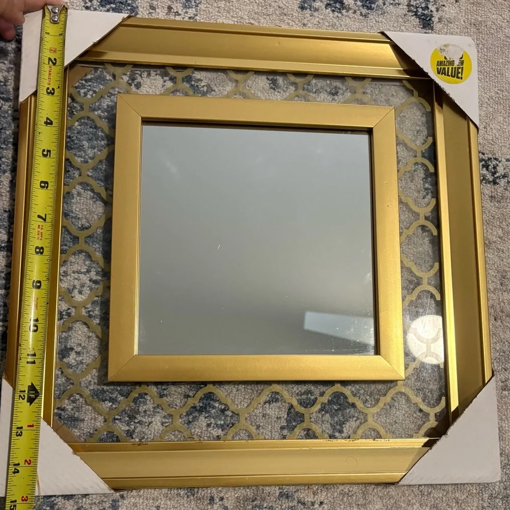 Elegant Gold Wall Mirror